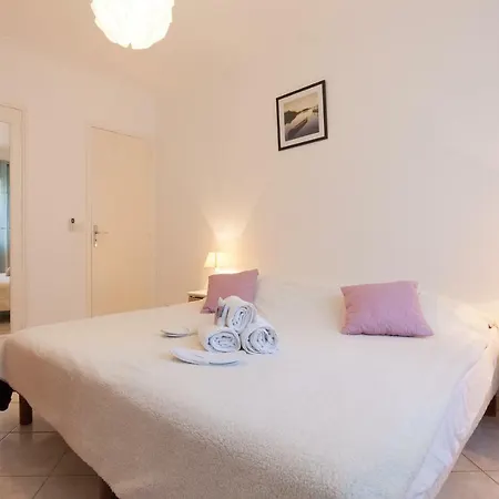 La Rotonde Yourhosthelper * Cannes